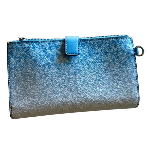 Michael Kors Silver Wristlet with Logo - Picture 5 of 15